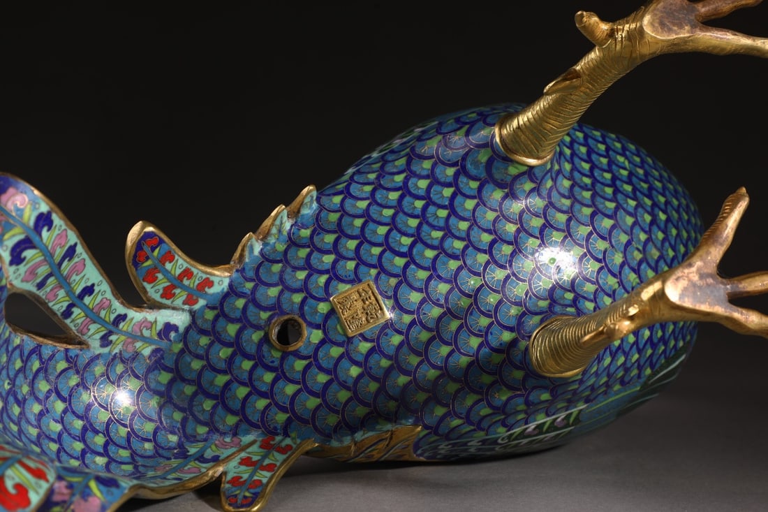 A Pair of Exquisite Cloisonne Lotus Pattern Phoenix-Shaped Censer - 9