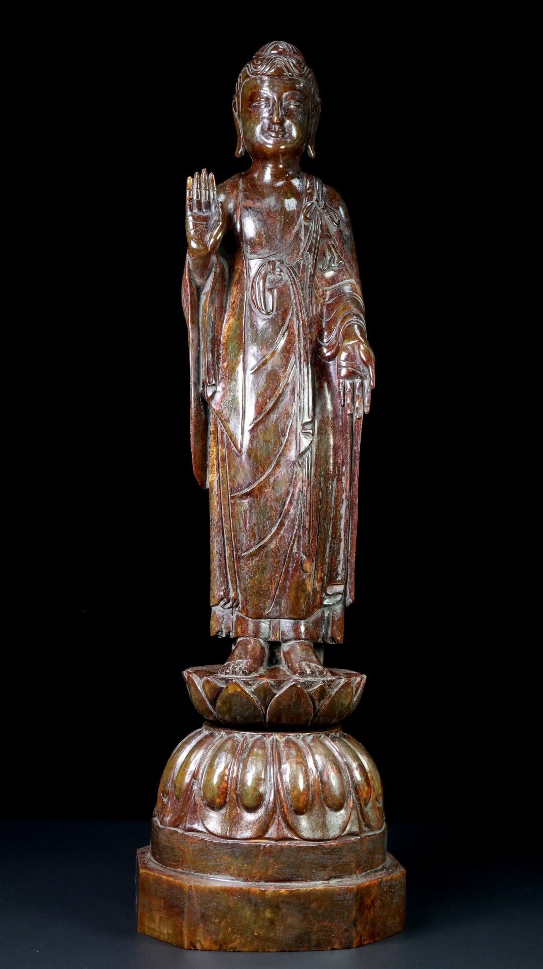 An Exquisite White Jade Buddha Statue (1 of 9)