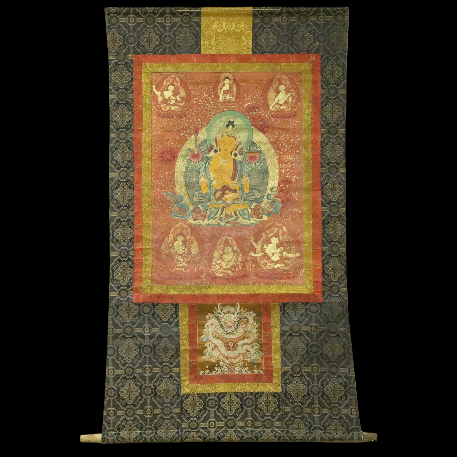 An Exquisite Brocade Painted Color Statue of Manjusri Tangka: An Exquisite Brocade Painted Color Statue of Manjusri Tangka Ming Dynasty, China Size:86cmx147cm (The Dimensions Of All Batches Are Manually Measured.If You Need More Detailed Information, Please Cont