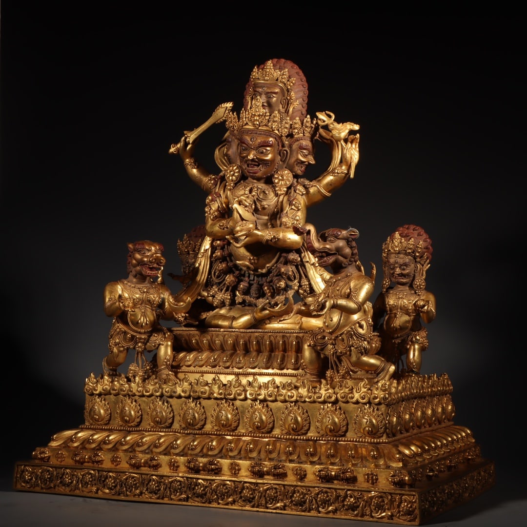 An Exquisite Gilt Bronze Buddha Statue - 8