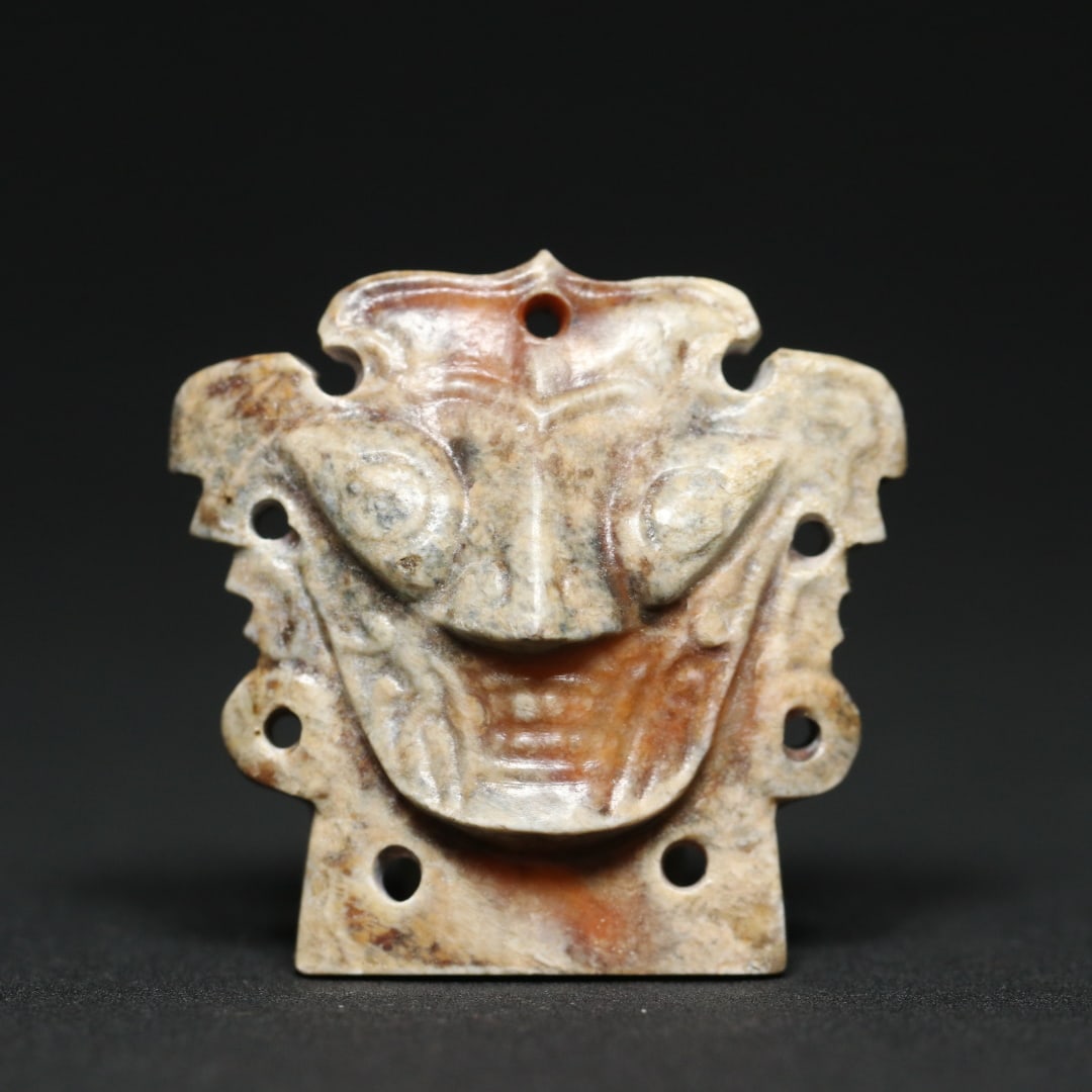 An Exquisite White Jade Beast-Face Pattern Pendant: An Exquisite White Jade Beast-Face Pattern Pendant Shijiahe Culture Size:3.7cmx3.8cmx1.2cm Weight:15.6g (The Dimensions Of All Batches Are Manually Measured.If You Need More Detailed Information, Plea