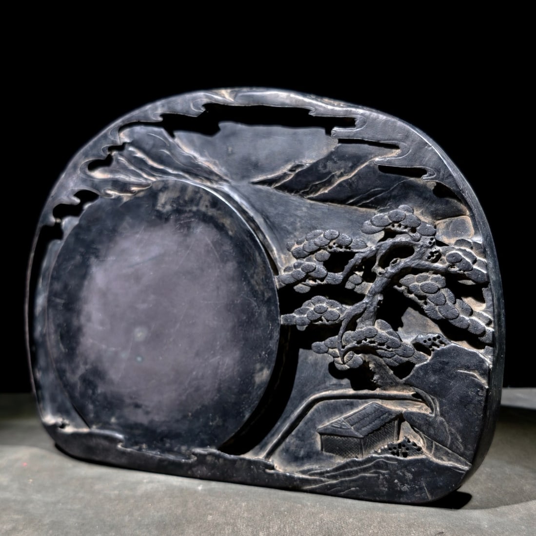 An Exquisite Landscape Pattern with poem Inkstone: An Exquisite Landscape Pattern with poem Inkstone Jin shisong Size:30.5cmx22.5cmx3.4cm (The Dimensions Of All Batches Are Manually Measured.If You Need More Detailed Information, Please Contact Our Cu