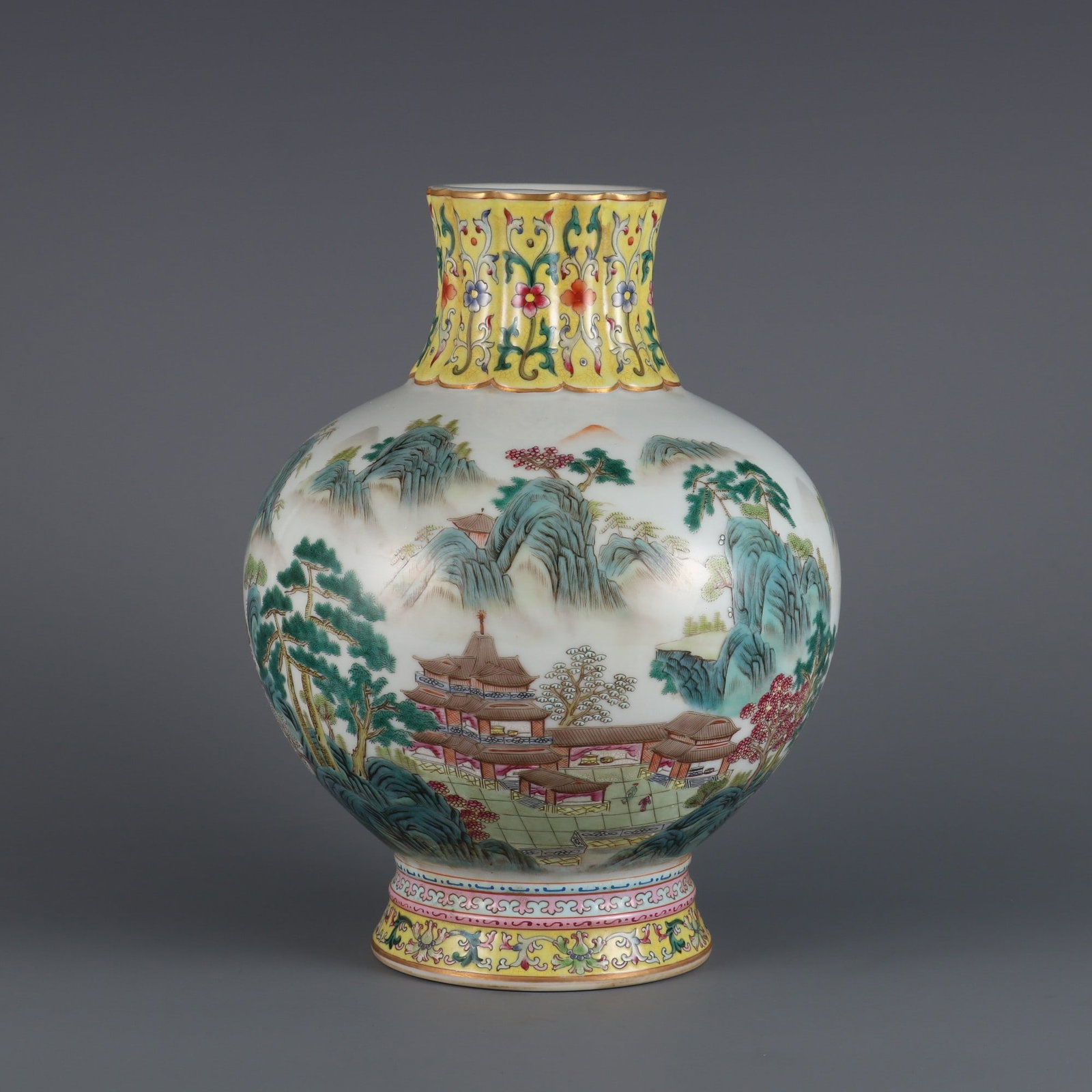 An Exquisite Famille-Rose Landscape Pattern Lotus Pattern Vase: An Exquisite Famille-Rose Landscape Pattern Lotus Pattern Vase Qing Dynasty, China Qianlong Six-character Mark Size:25.2cmx7.5cm (The Dimensions Of All Batches Are Manually Measured.If You Need More D