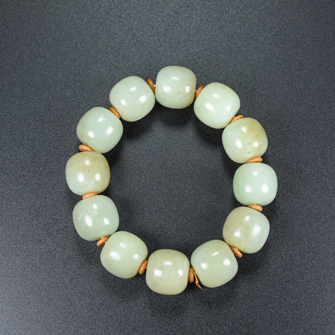 An Exquisite White Jade Bracelets (1 of 9)