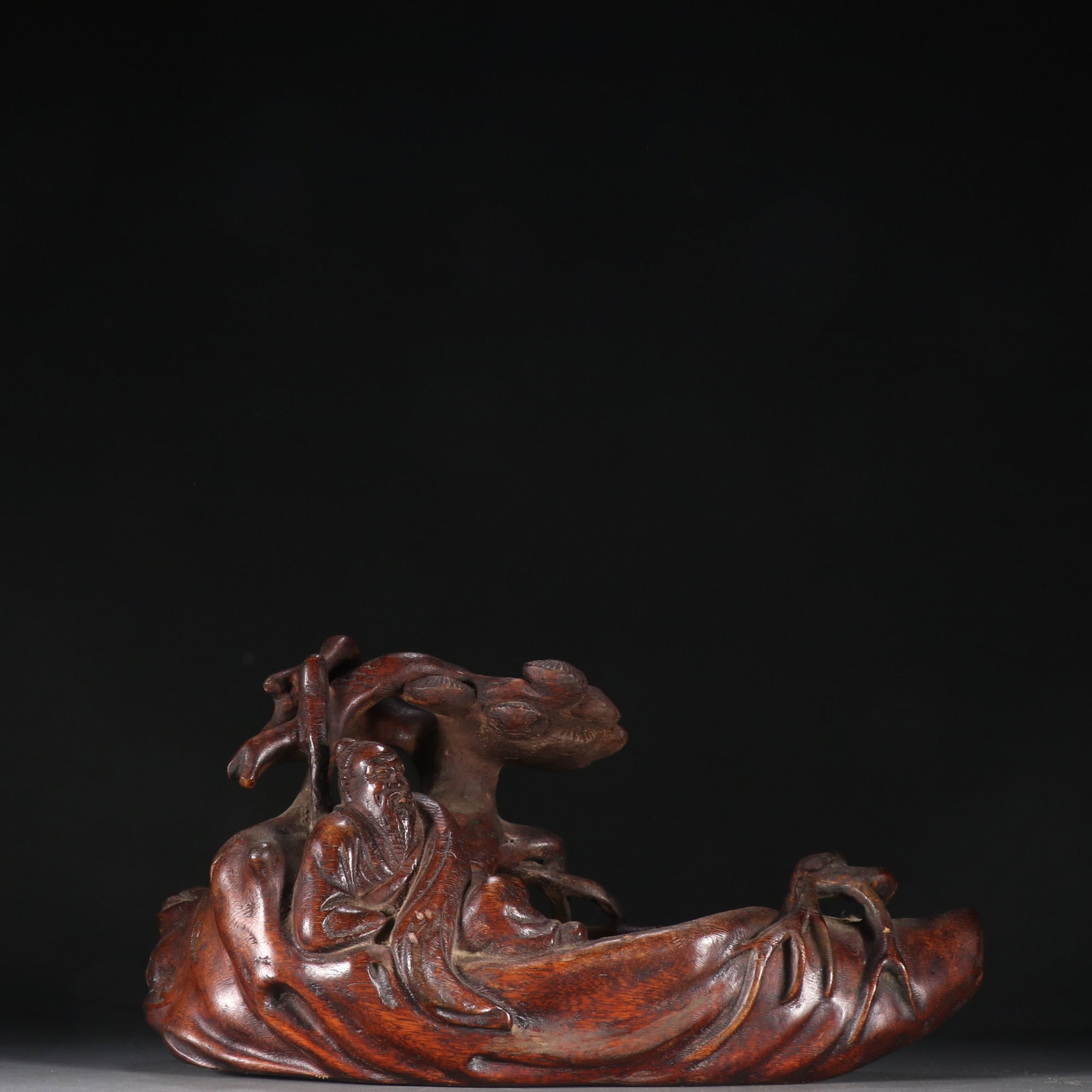 An Exquisite Eaglewood Figure Pattern Brush Washer (1 of 9)