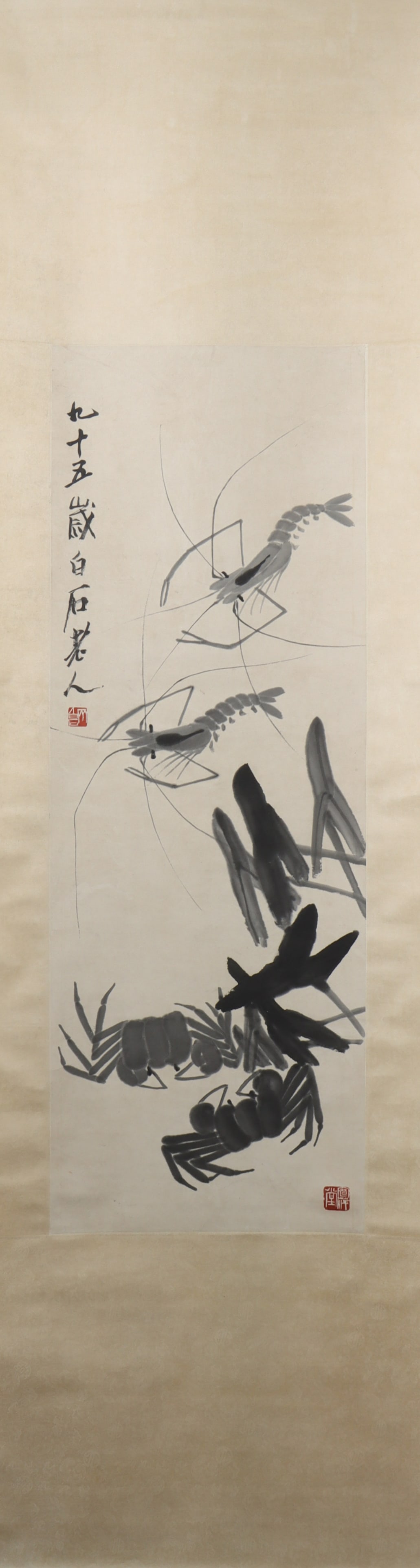 A Chinese Vertical Scroll Ink Painting of Shrimp on Paper: A Chinese Vertical Scroll Ink Painting of Shrimp on Paper Qi baishi Size:113cmx40cm (The Dimensions Of All Batches Are Manually Measured.If You Need More Detailed Information, Please Contact Our Custo