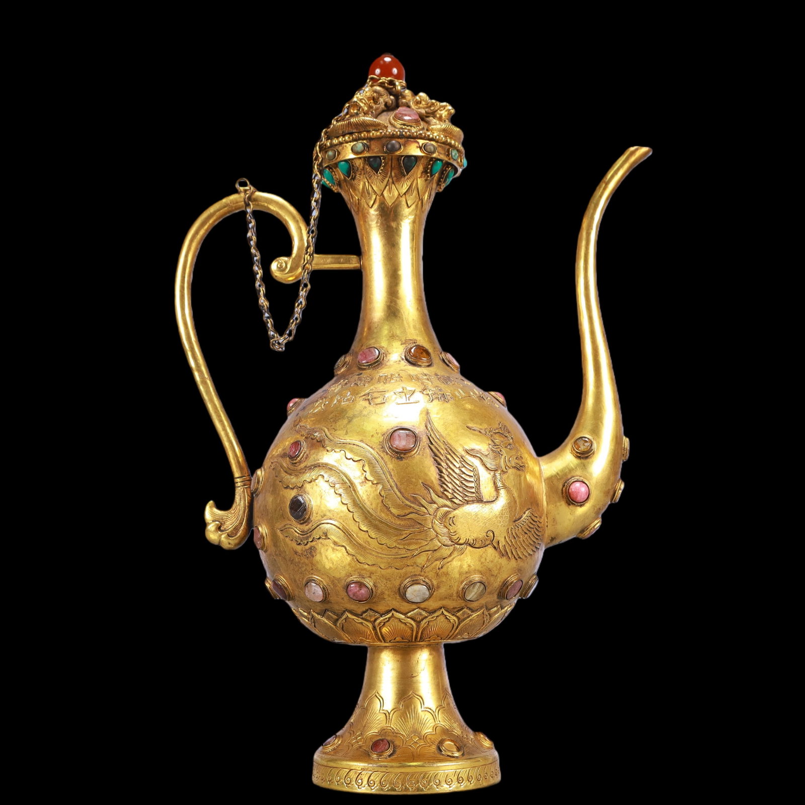 A Exquisite Gilt Bronze Inlaid Gems Phoenix Pattern Ewer: A Exquisite Gilt Bronze Inlaid Gems Phoenix Pattern Ewer Qing Dynasty, China Size:20cmx11cmx30cm Weight:1150g (The Dimensions Of All Batches Are Manually Measured.If You Need More Detailed Information