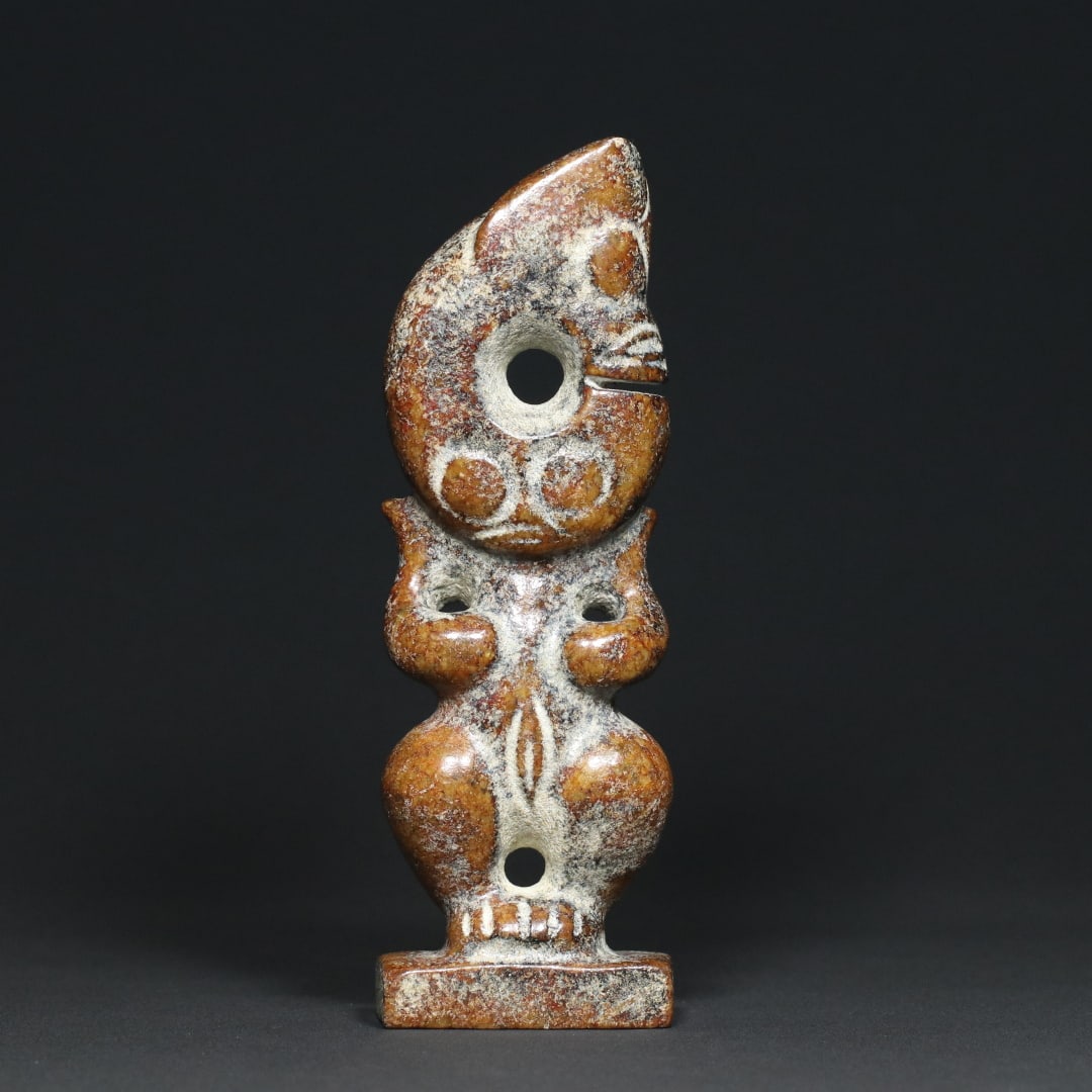 An Exquisite White Jade 'Boar& Dragon' Ornament: An Exquisite White Jade 'Boar& Dragon' Ornament Hong Shan Culture Size:17cmx5.7cmx2.6cm Weight:380.5g (The Dimensions Of All Batches Are Manually Measured.If You Need More Detailed Information, Please