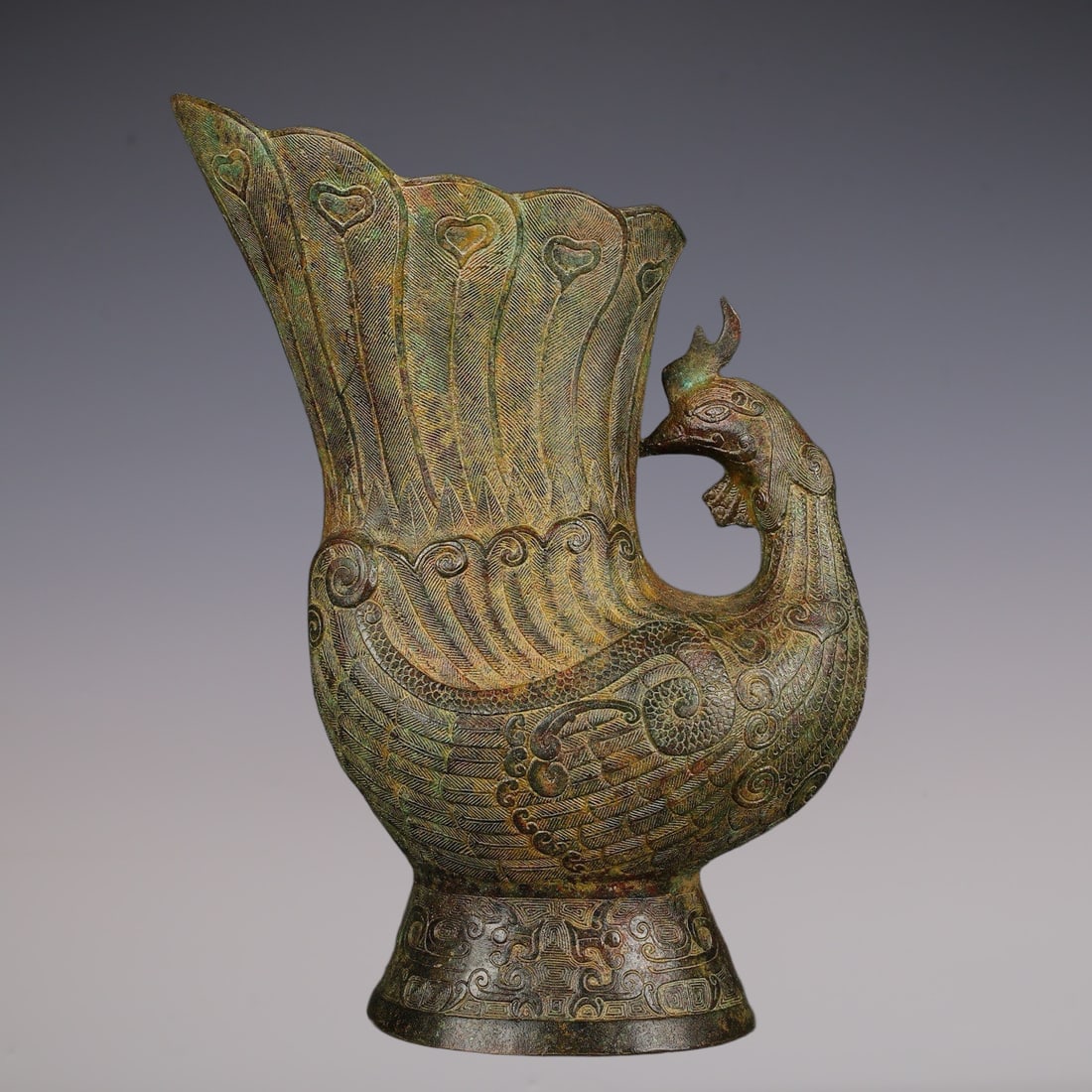 An Exquisite Bronze With Inscription Phoenix-Shaped Cup: An Exquisite Bronze With Inscription Phoenix-Shaped Cup W.Zhou , China Size:20cmx28cm Weight:2100g (The Dimensions Of All Batches Are Manually Measured.If You Need More Detailed Information, Please Co