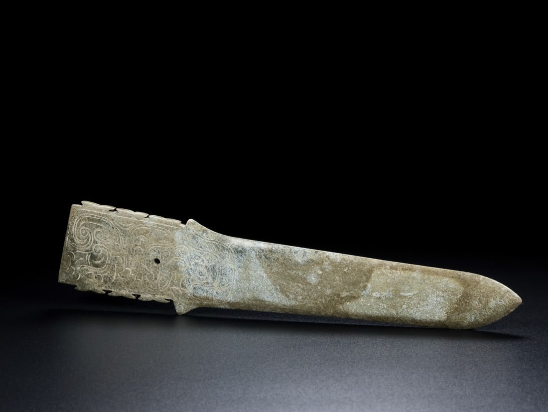 An Exquisite White Jade Dragon Pattern Knife (1 of 9)