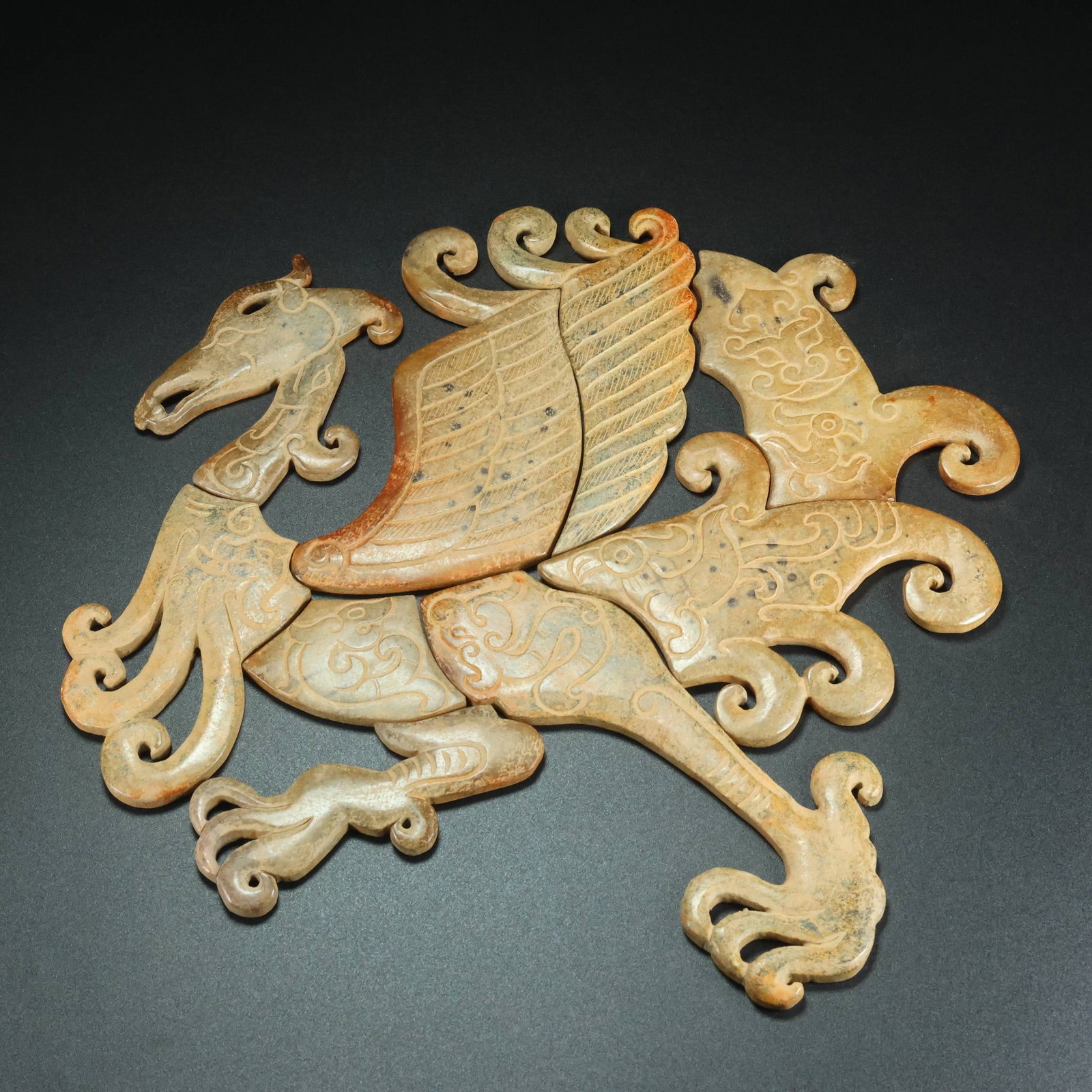 A Set of Fine White Jade Phoenix Ornament: A Set of Fine White Jade Phoenix Ornament Han Dynasty, China Size:29cmx29.5cmx0.5cm Weight:704g (The Dimensions Of All Batches Are Manually Measured.If You Need More Detailed Information, Please Conta