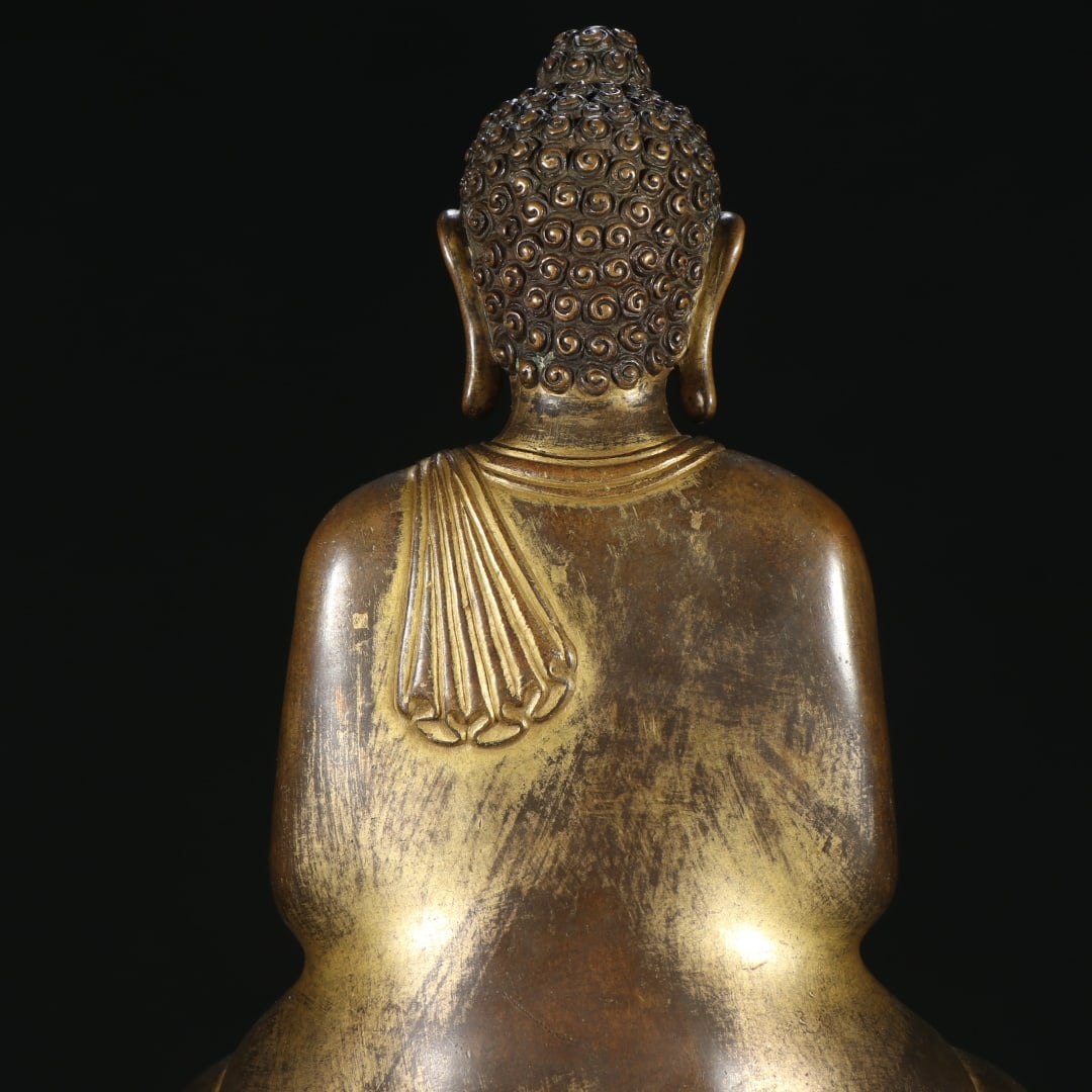An Exquisite Bronze Gilt Statue of Sakyamuni - 6