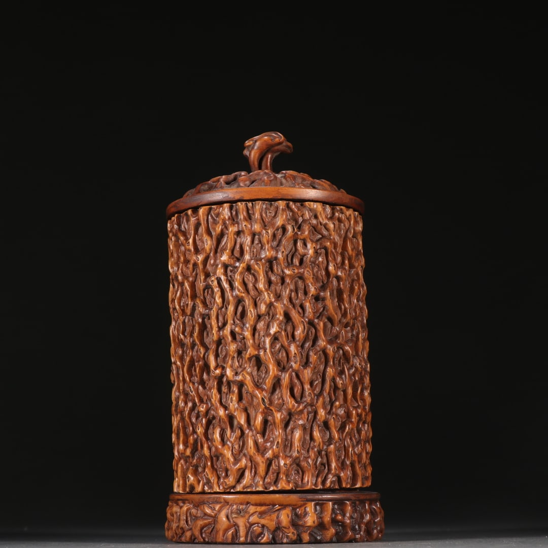 An Exquisite Boxwood Censer: An Exquisite Boxwood Censer Qing Dynasty, China Size:16cmx6.8cm Weight:206.9g (The Dimensions Of All Batches Are Manually Measured.If You Need More Detailed Information, Please Contact Our Customer Se