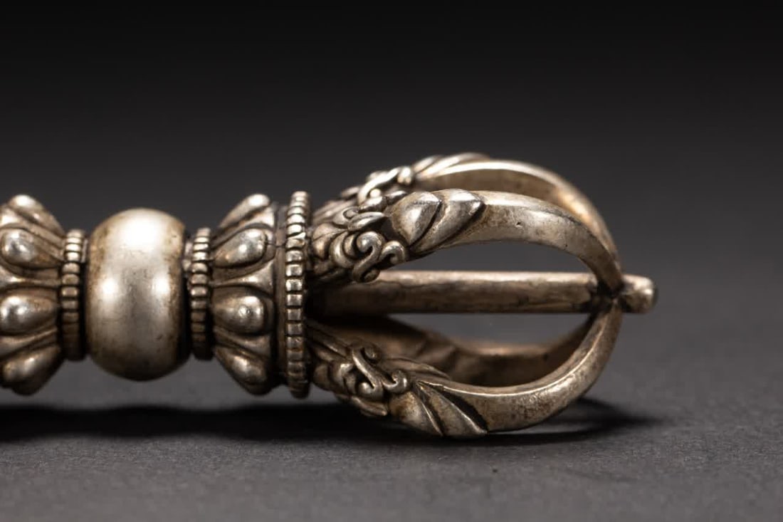 A Qing Dynasty silver magic vessel - 9
