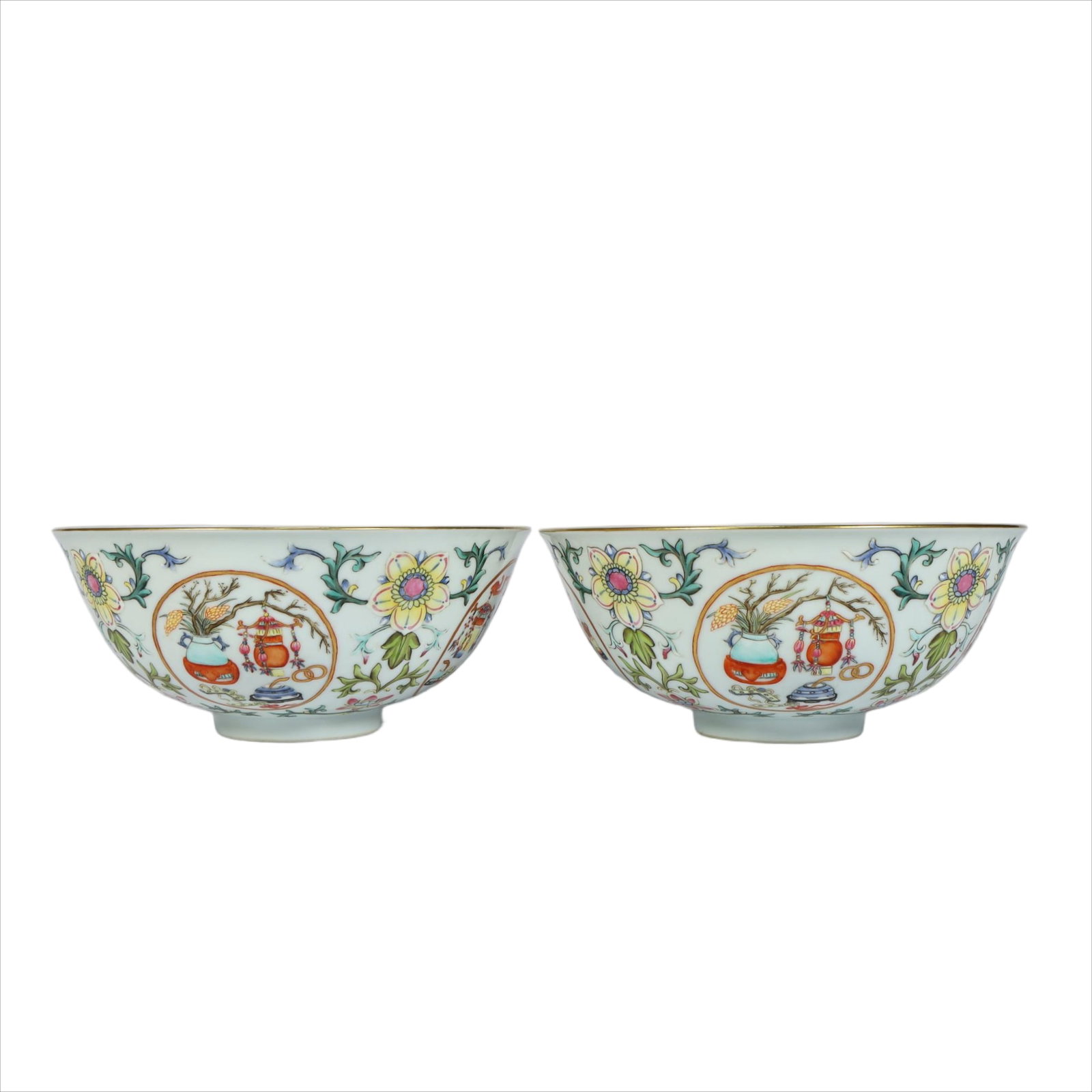 A pair of Qing Dynasty pastel consecrated Bogu pattern entwined flower bowls: Qing Dynasty pastel consecrated Bogu pattern entwined flower bowl SIZE: H:6.7cm L:15cm W:15cm W:238.5g (The Dimensions Of All Batches Are Manually Measured.If You Need More Detailed Information, Pleas