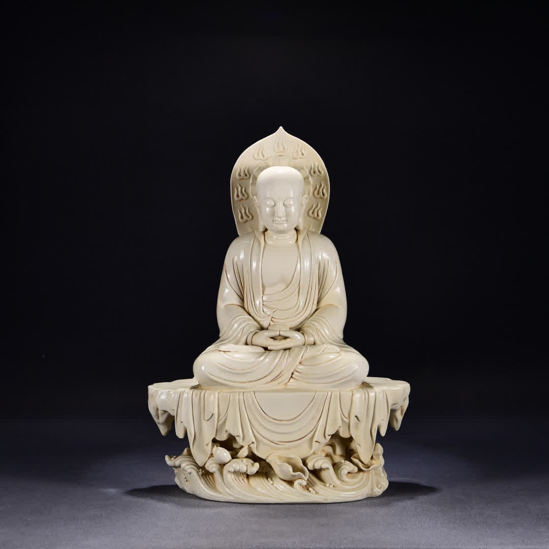 A seated statue of King Ksitigarbha Bodhisattva of the Ming Dynasty (1 of 13)