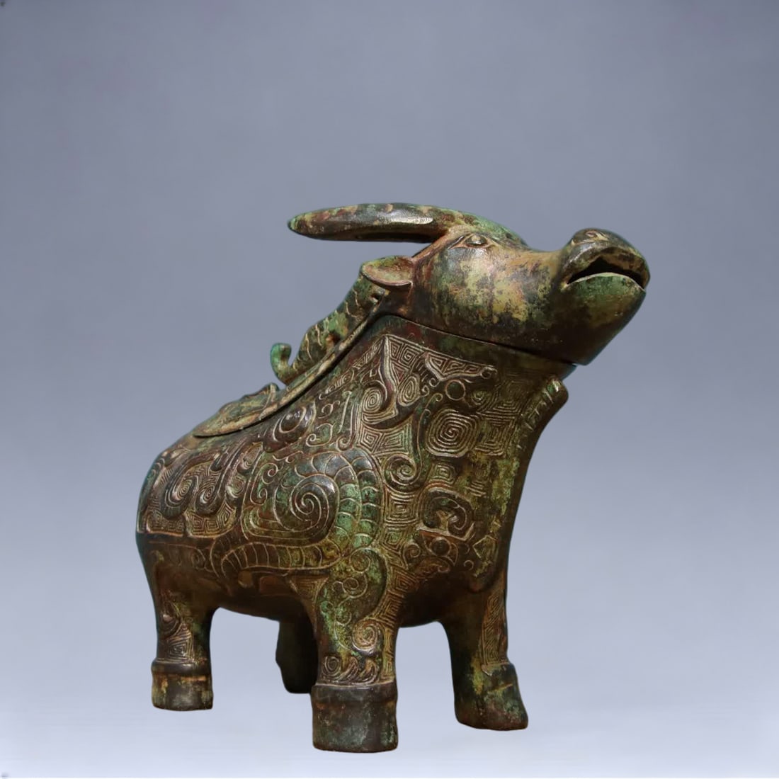 A bronze cup - 2