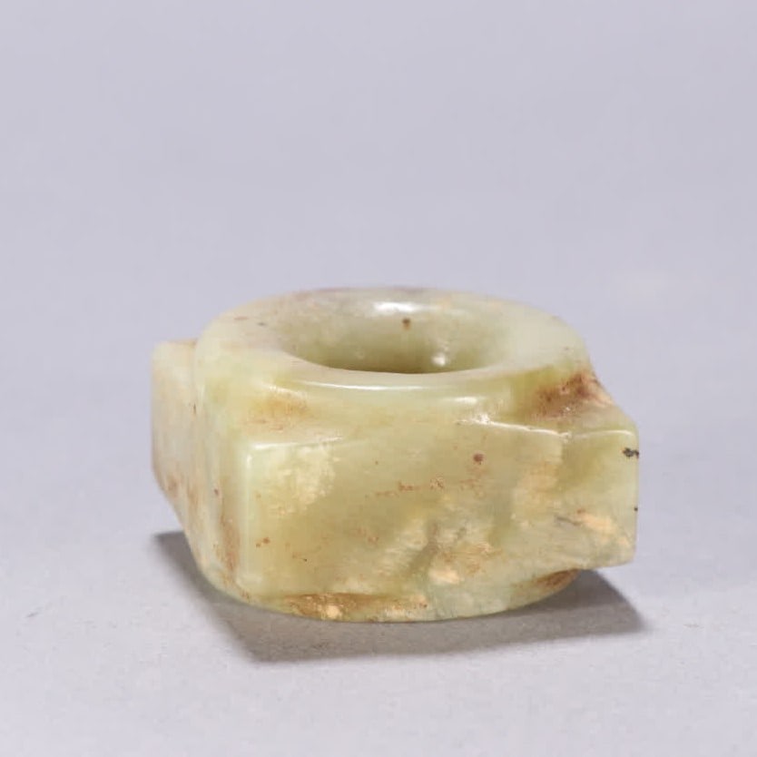 A piece of Hongshan culture river grinding jade (1 of 9)