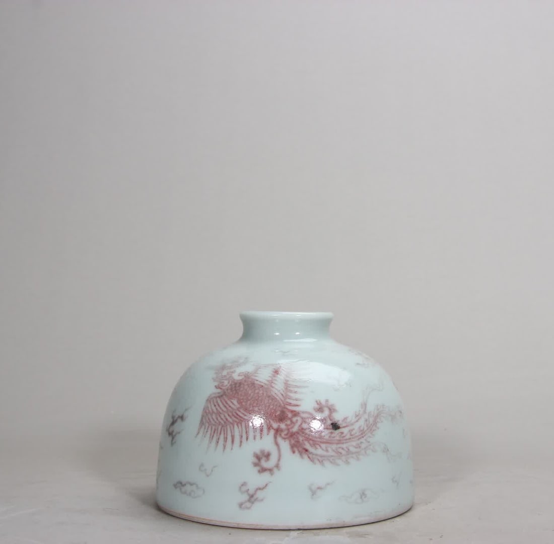 A red phoenix pattern Taibai statue in the Kangxi glaze of the Qing Dynasty: Qing Dynasty Kangxi glaze red phoenix pattern Taibai Zun SIZE: H:8.8cm (The Dimensions Of All Batches Are Manually Measured.If You Need More Detailed Information, Please Contact Our Customer Service B