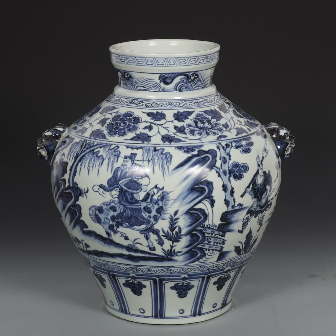 A large jar of beast ears in the Yuan blue and white Guiguzi descending the mountain: Yuan Qinghua Guiguzi descended the mountain to draw a large jar of animal ears SIZE: H:41cm MouthD:16cm D:38cm (The Dimensions Of All Batches Are Manually Measured.If You Need More Detailed Informatio