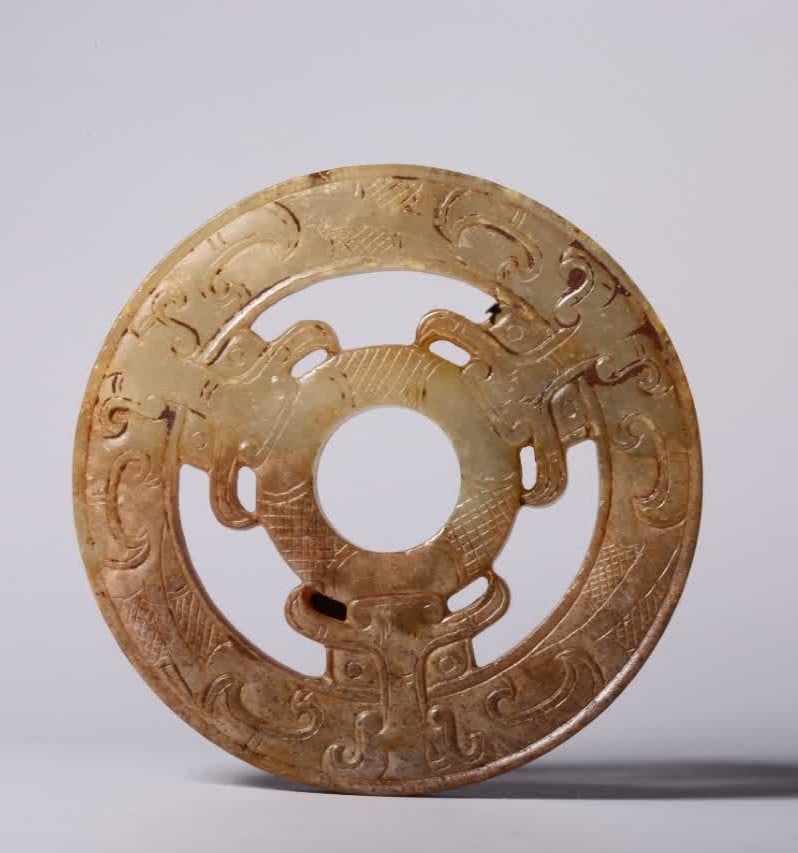 A war of the Han Dynasty Hetian jade belt gluttonous pattern jade (1 of 7)