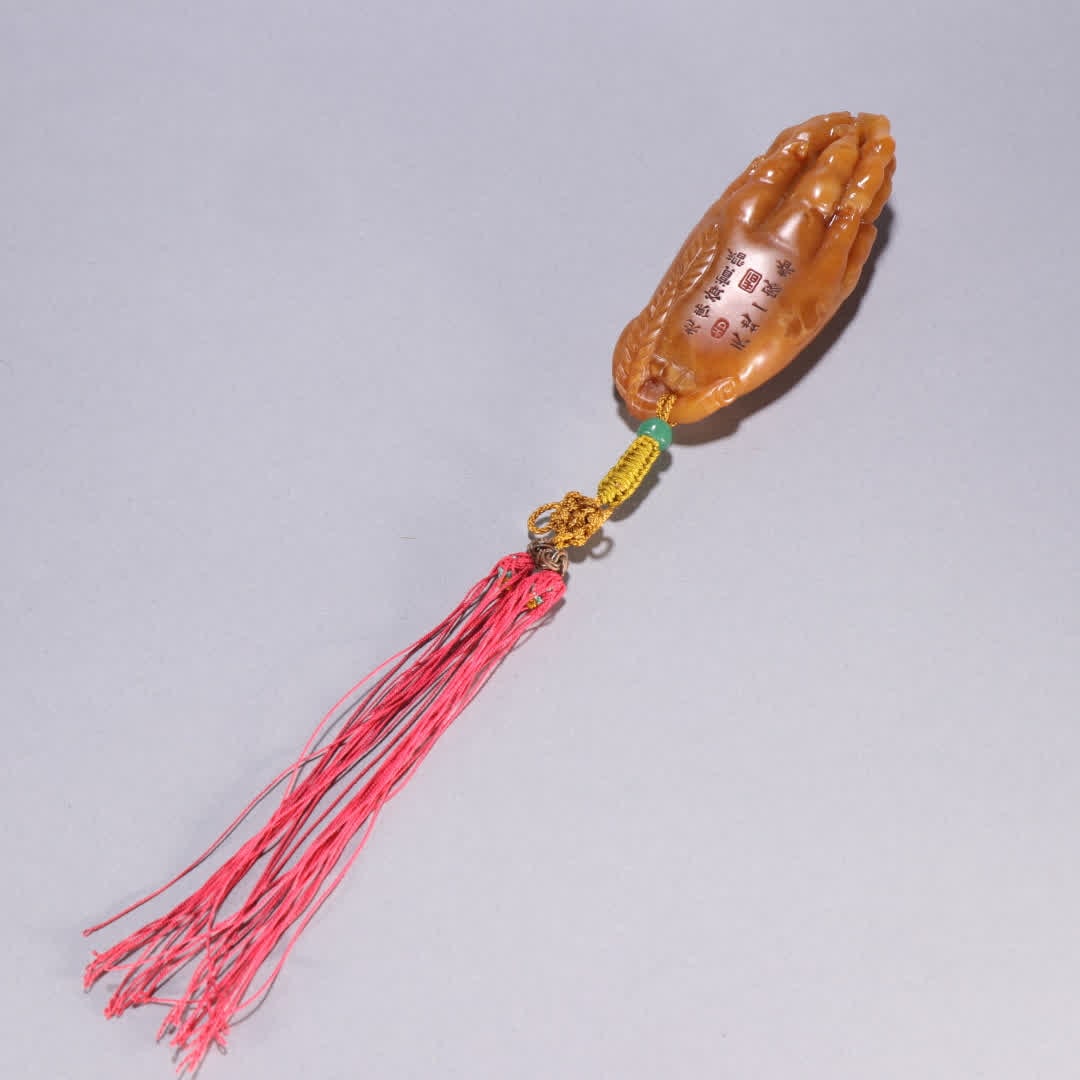 A Qing Dynasty Tian Huangshi Buddha hand carving (1 of 9)