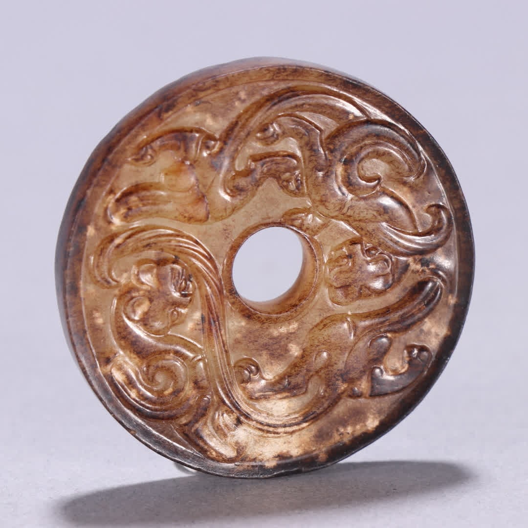 An ancient jade dragon pattern - 2