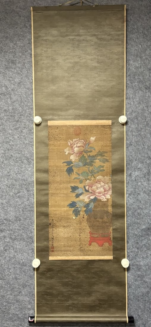 A picture of a flower: Chen Mei's flower picture SIZE: Painting core58x28cm (The Dimensions Of All Batches Are Manually Measured.If You Need More Detailed Information, Please Contact Our Customer Service Before Bidding.)