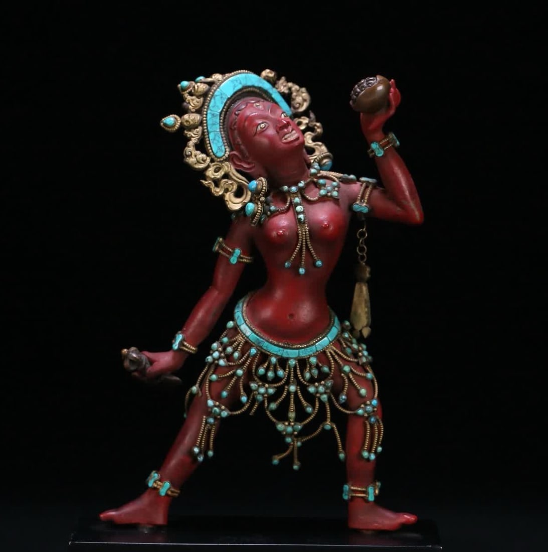 An 18th-century Tibetan Buddhist bronze statue of Vajra Haimu: Eighteenth century Tibetan Buddhism Bronze statue of Vajra Hai Mu SIZE: H:24x15.5x5cm W:1816g (The Dimensions Of All Batches Are Manually Measured.If You Need More Detailed Information, Please Contact
