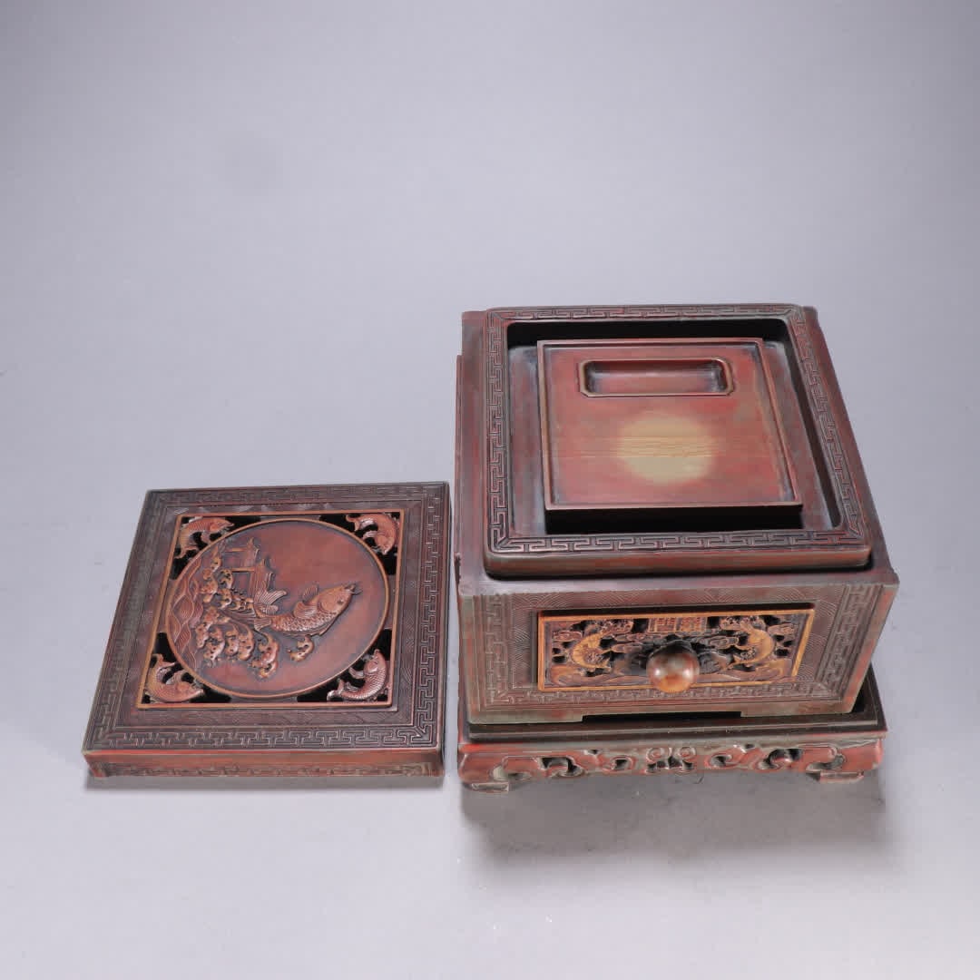 A Qing Dynasty pine flower stone fish leaping dragon door drawer warm inkstone: Qing Dynasty pine flower stone fish leaping dragon gate drawer warm inkstone SIZE: H:13.7cm W:15.4cm W:4376.1g (The Dimensions Of All Batches Are Manually Measured.If You Need More Detailed Informatio