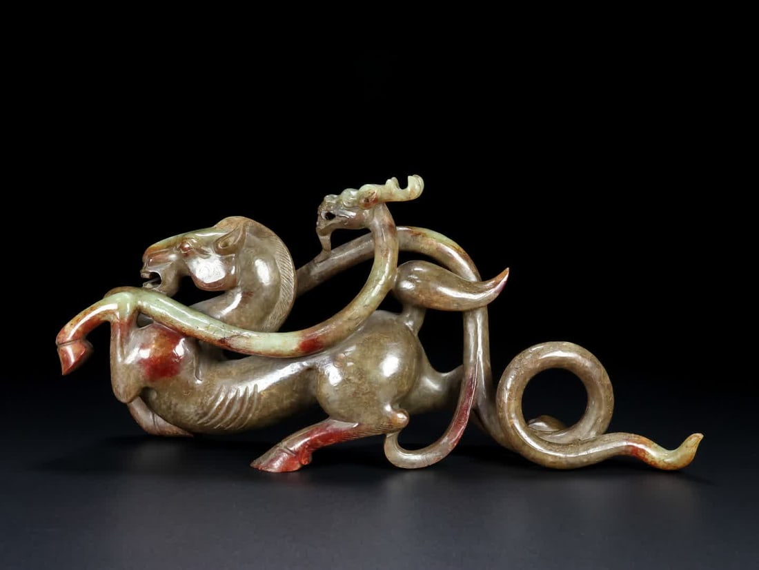 A Han Dynasty jade horse ornament (1 of 9)