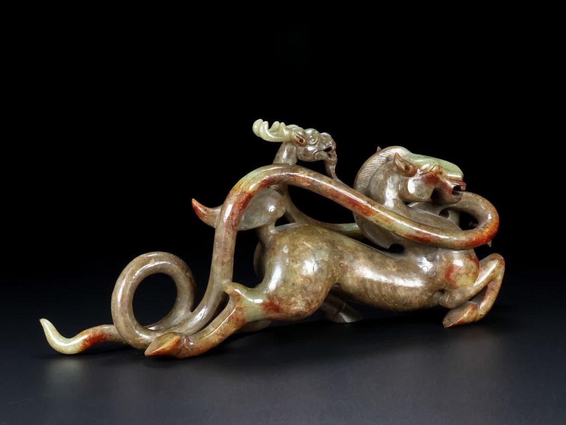 A Han Dynasty jade horse ornament - 8