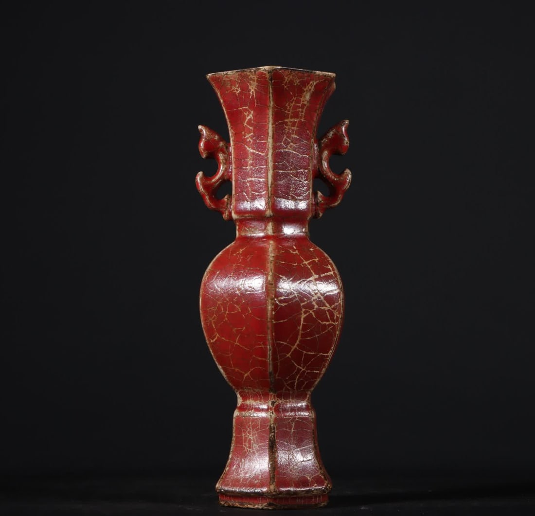 A Song Dynasty wood-fired kiln amphora: Song Dynasty wood-fired kiln amphora SIZE: H:20.4cm W:8cm (The Dimensions Of All Batches Are Manually Measured.If You Need More Detailed Information, Please Contact Our Customer Service Before Bidding