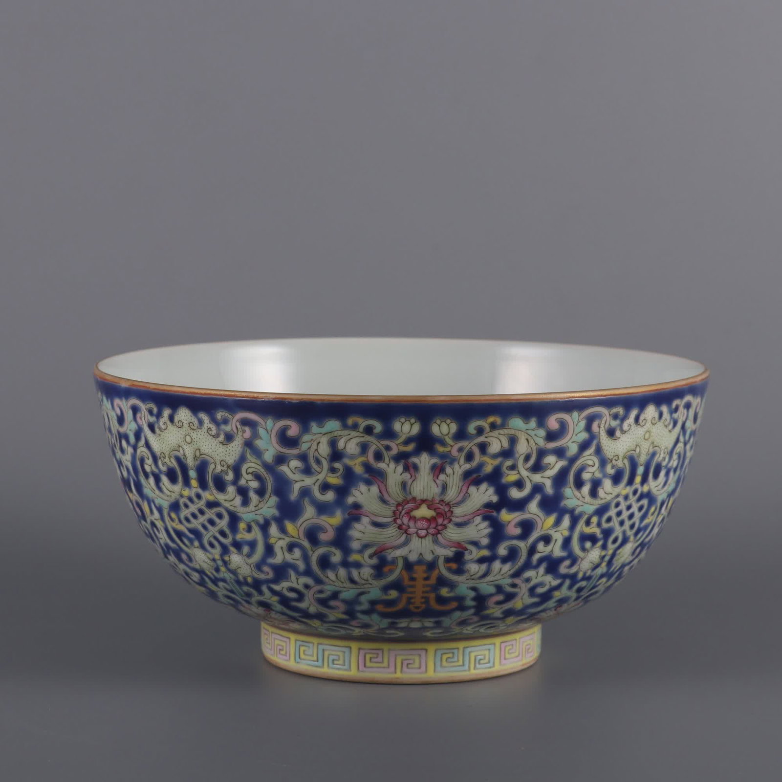 A Qing Dynasty Daoguang year blue background pastel Fushou Lianlian bowl: Qing Dynasty Daoguang Year Blue Background Pastel Fushou Lianlian Bowl SIZE: H:7.7cm MouthD:15.6cm (The Dimensions Of All Batches Are Manually Measured.If You Need More Detailed Information, Please Co