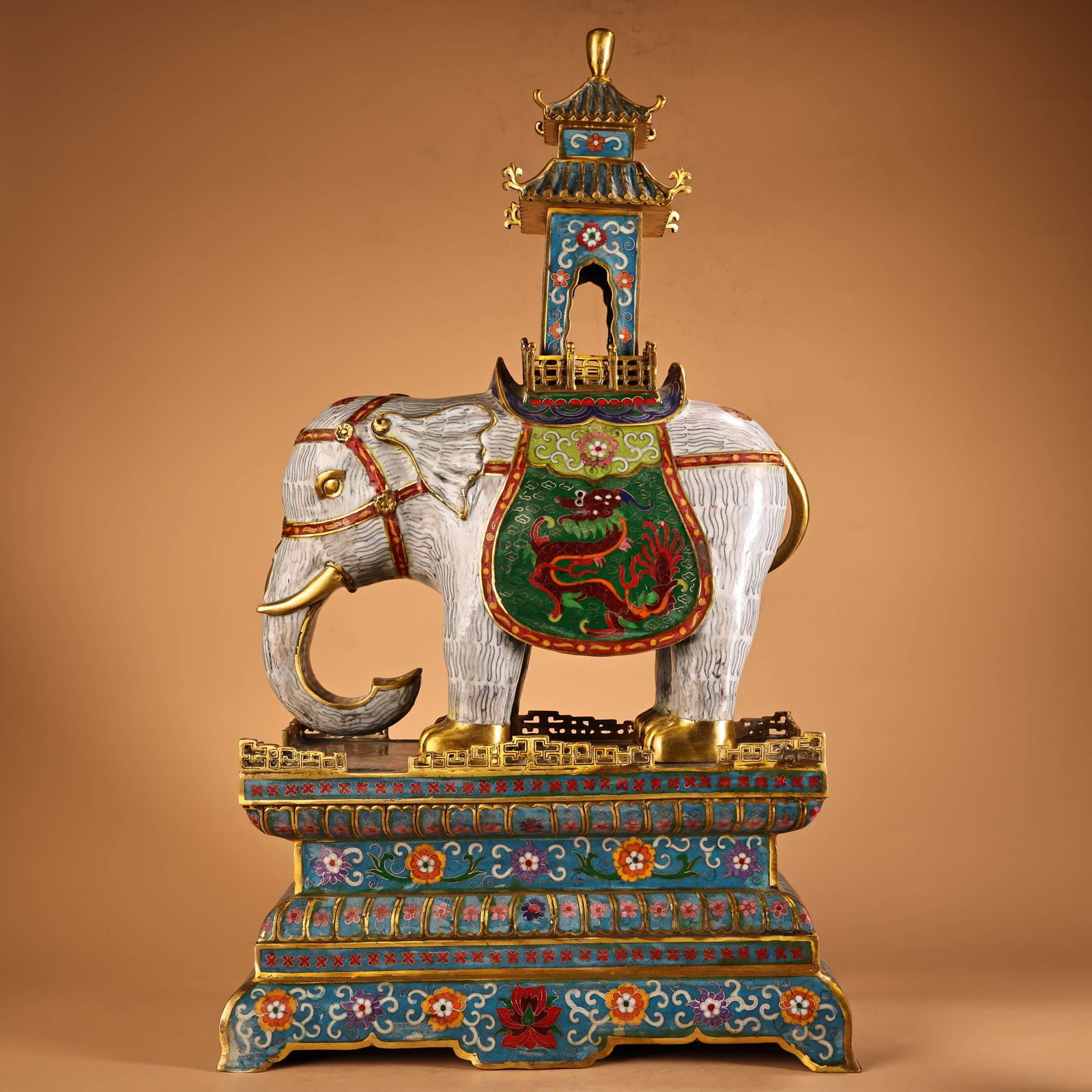 A Qing Dynasty cloisonné enamel cloisonné gilt Taiping elephant tower-shaped incense burner: Qing Dynasty cloisonné enamel color cloisonné gilt Taiping elephant tower-shaped incense burner SIZE: W:21kg H:71cm W:37cm (The Dimensions Of All Batches Are Manually Measured.If You Need More Detai