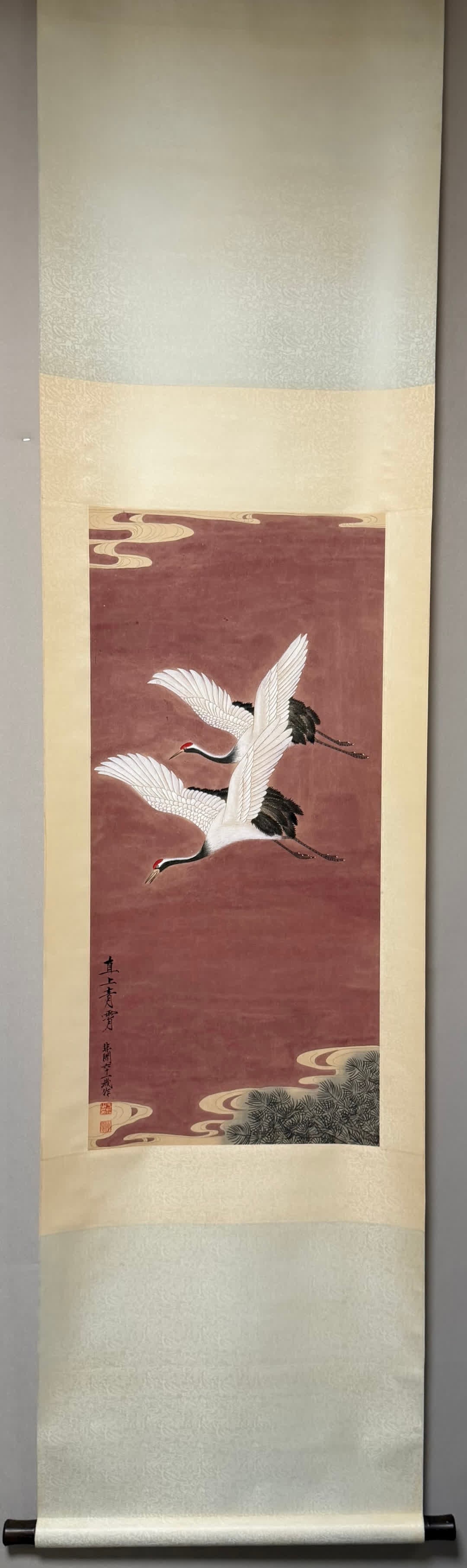 A picture of a pair of cranes in the darkness (1 of 7)