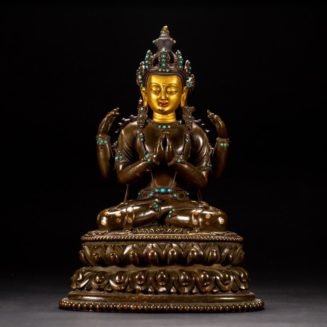 A Qing Dynasty bronze inlaid turquoise Buddha statue: Qing Dynasty copper inlaid pine stone Buddha statue SIZE: L:20cm W:14cm H:28cm W:4050g (The Dimensions Of All Batches Are Manually Measured.If You Need More Detailed Information, Please Contact Our Cu