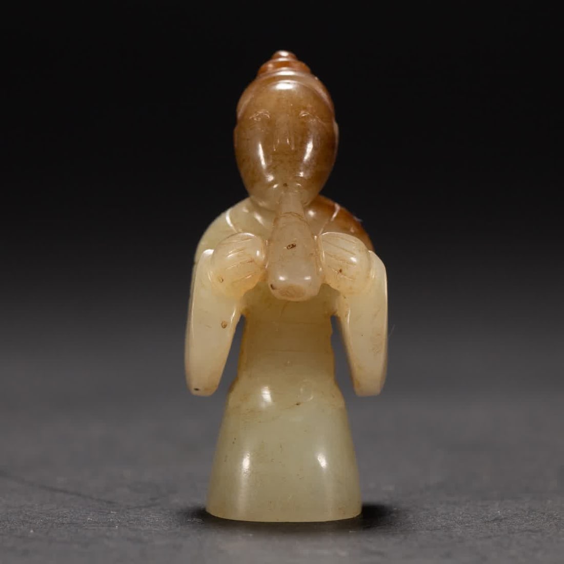 A piece of Qing Dynasty Hetian jade man: Qing Dynasty Hetian jade man SIZE: L:2.5cm W:2.5cm H:6cm W:50g (The Dimensions Of All Batches Are Manually Measured.If You Need More Detailed Information, Please Contact Our Customer Service Before Bi