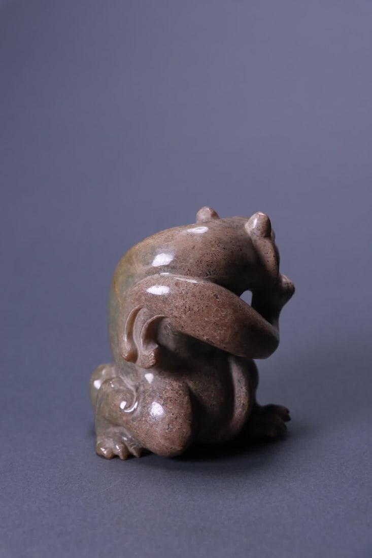 An ancient jade beast - 4