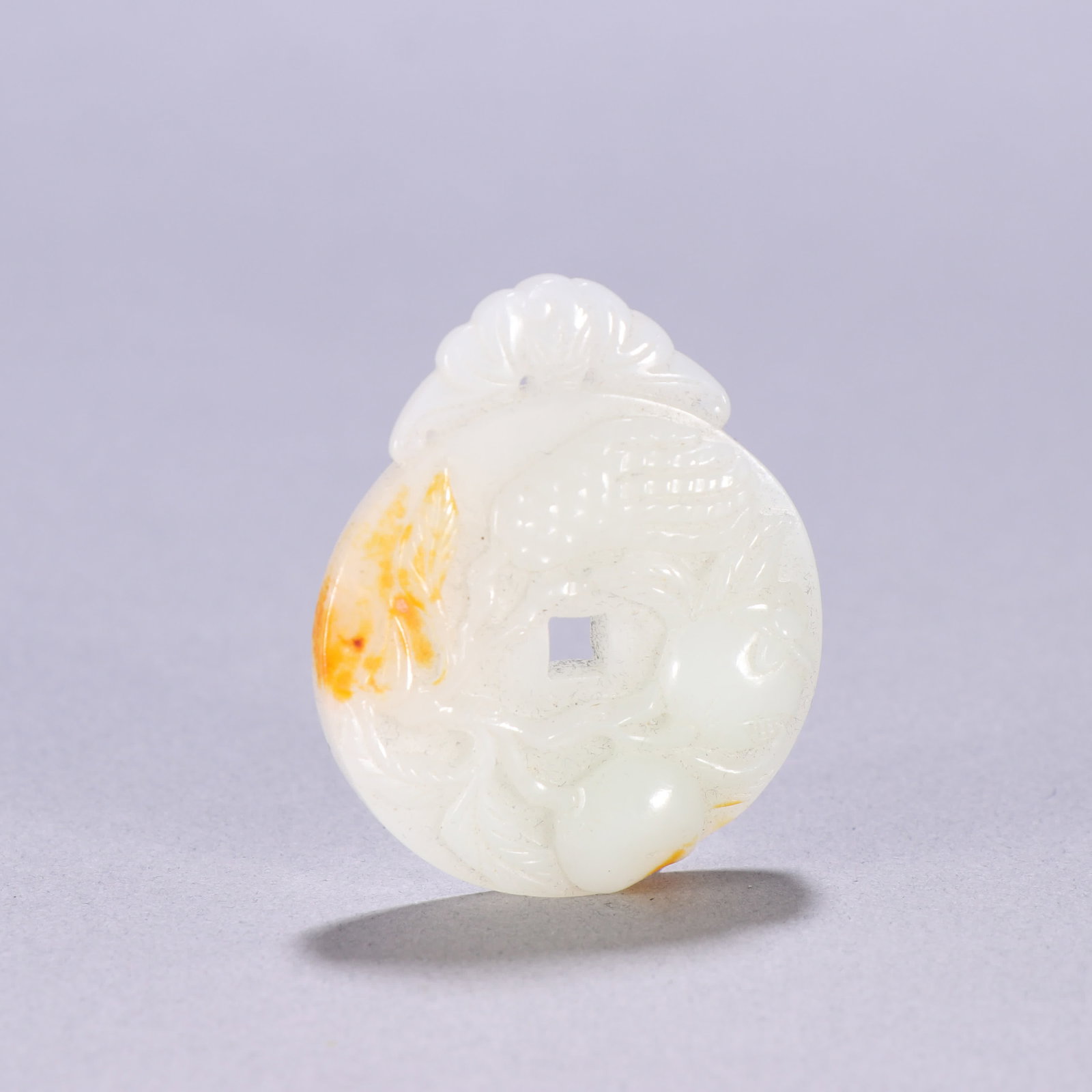 A piece of Qing Dynasty Hetian jade seed material Fushou Pei (1 of 9)