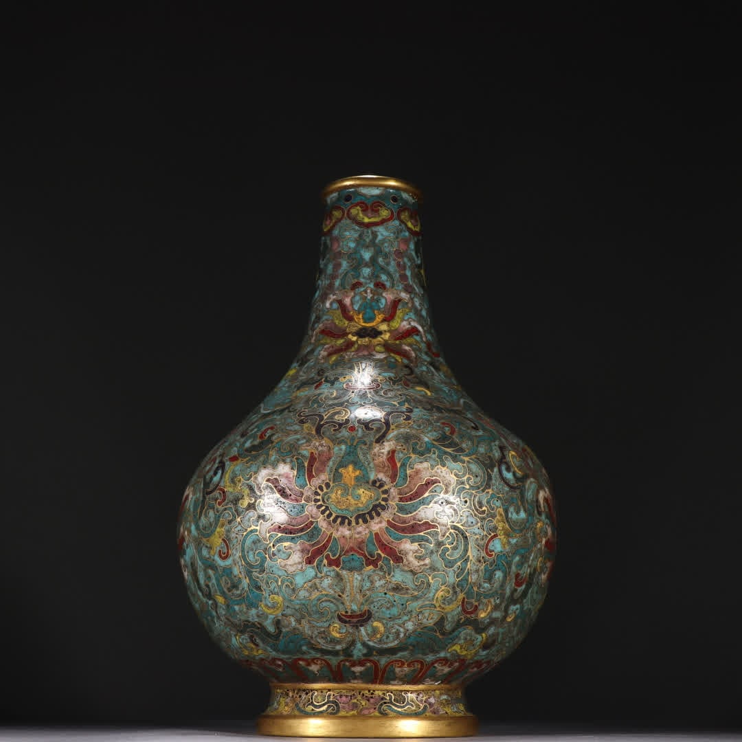A Ming Dynasty copper gilt cloisonné entwined lotus pattern appreciation vase: Ming Dynasty copper gilt cloisonné entwined lotus pattern appreciation vase SIZE: H:23cm W:15cm W:1032.4g (The Dimensions Of All Batches Are Manually Measured.If You Need More Detailed Information, P