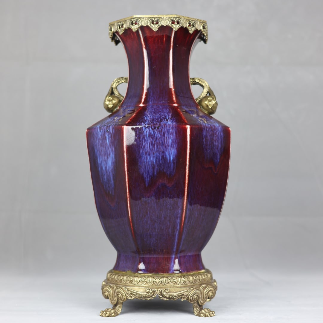 An Exquisite Flambe Glazed Inlaid Bronze Double-Ears Vase: An Exquisite Flambe Glazed Inlaid Bronze Double-Ears Vase Qing Dynasty, China Yongzheng Six-character Mark Size:47.5cmx23cm (The Dimensions Of All Batches Are Manually Measured.If You Need More