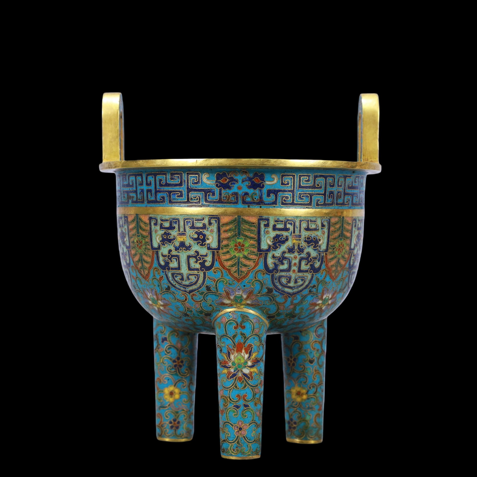A Exquisite Cloisonne Lotus Pattern Double-Ears and Tripod Censer: A Exquisite Cloisonne Lotus Pattern Double-Ears and Tripod Censer Qing Dynasty, China Qianlong Four-character Mark Size:15cmx20cm Weight:1300g (The Dimensions Of All Batches Are Manually Measured.If Y