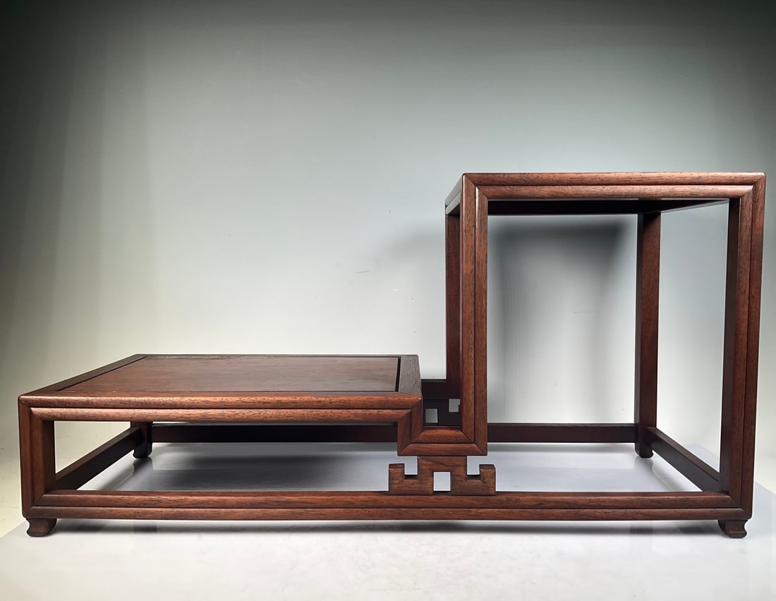 An Exquisite Huanghuali wood Ornament: An Exquisite Huanghuali wood Ornament Modern Time of China Size:12cmx60cm Size:33cmx24cm (The Dimensions Of All Batches Are Manually Measured.If You Need More Detailed Information, Please Contact Our 