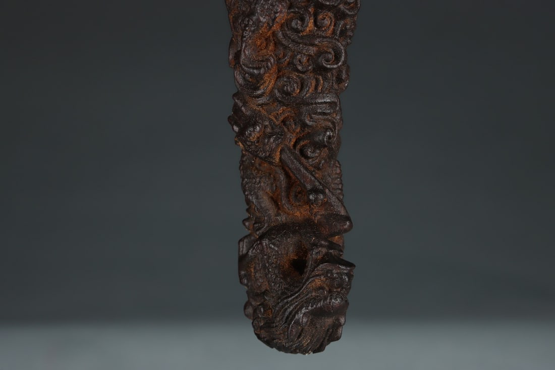 An Exquisite Eaglewood Dragon Pattern Ruyi - 5