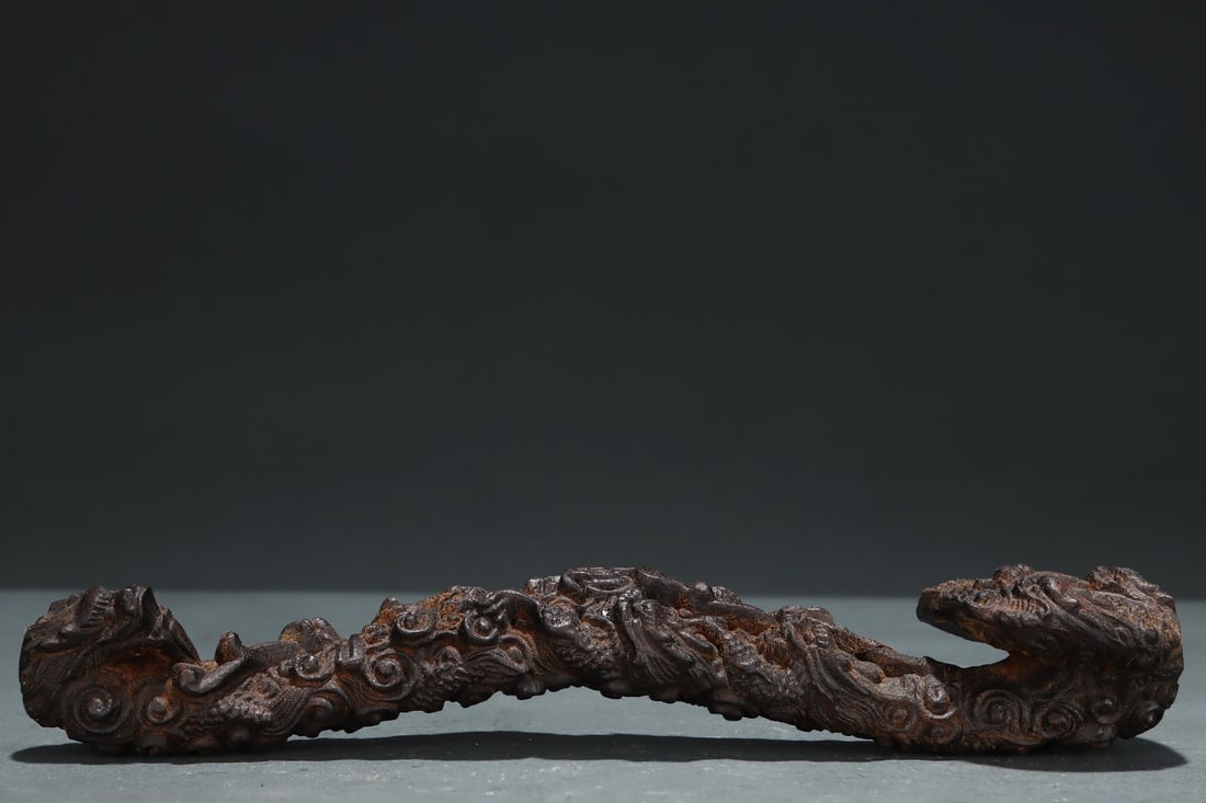 An Exquisite Eaglewood Dragon Pattern Ruyi - 8
