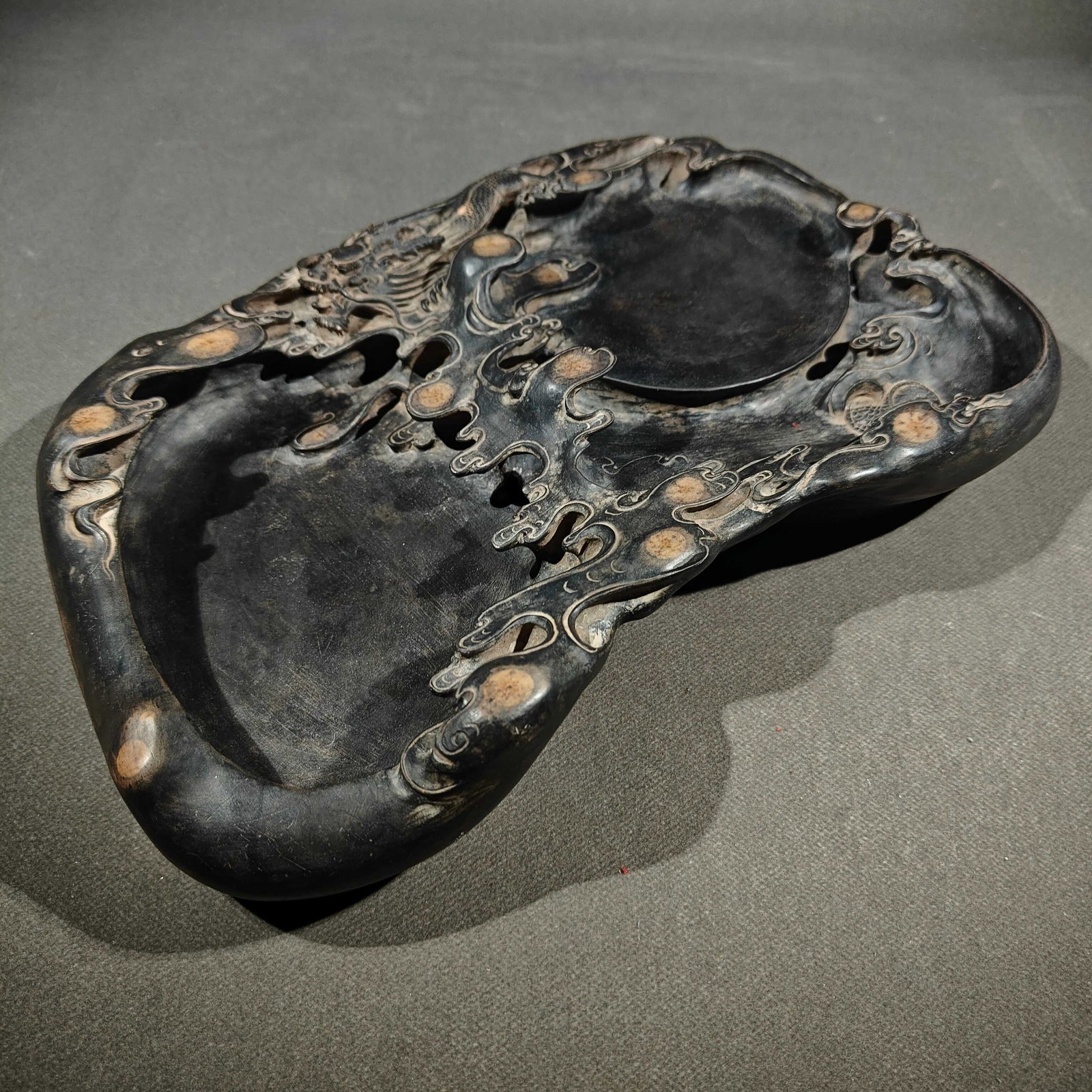 An Exquisite Auspicious Cloud Pattern Dragon Pattern Inkstone - 6
