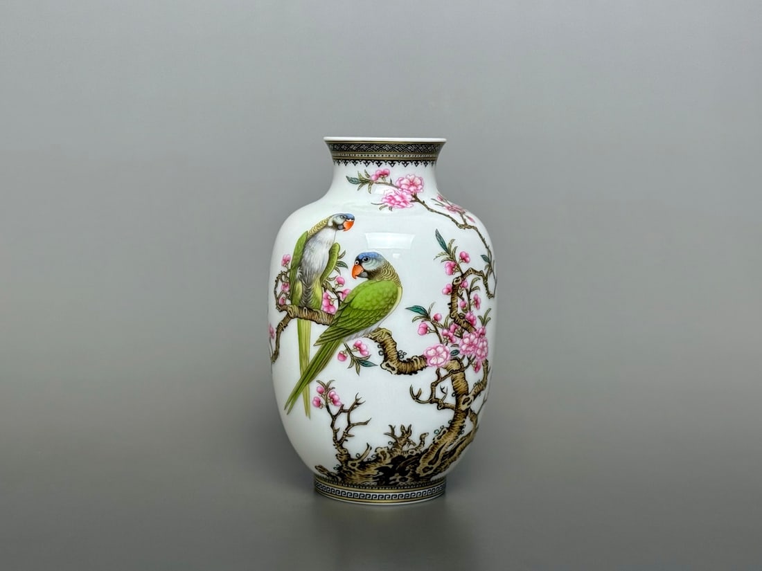 An Exquisite Enamel Painted Gold Flower and Bird Pattern with poem Vase: An Exquisite Enamel Painted Gold Flower and Bird Pattern with poem Vase Qing Dynasty, China Qianlong Four-character Mark Size:10.8cmx7cm (The Dimensions Of All Batches Are Manually Measured.If You Nee