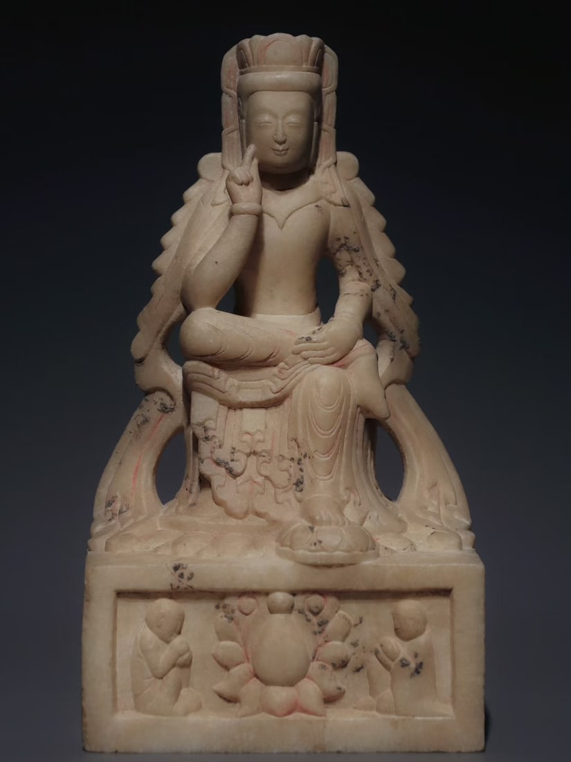 An Exquisite Marble Figure Ornament: An Exquisite Marble Figure Ornament Wei Dynasty, China Size:35cmx20cmx17.5cm (The Dimensions Of All Batches Are Manually Measured.If You Need More Detailed Information, Please Contact Our Customer Ser
