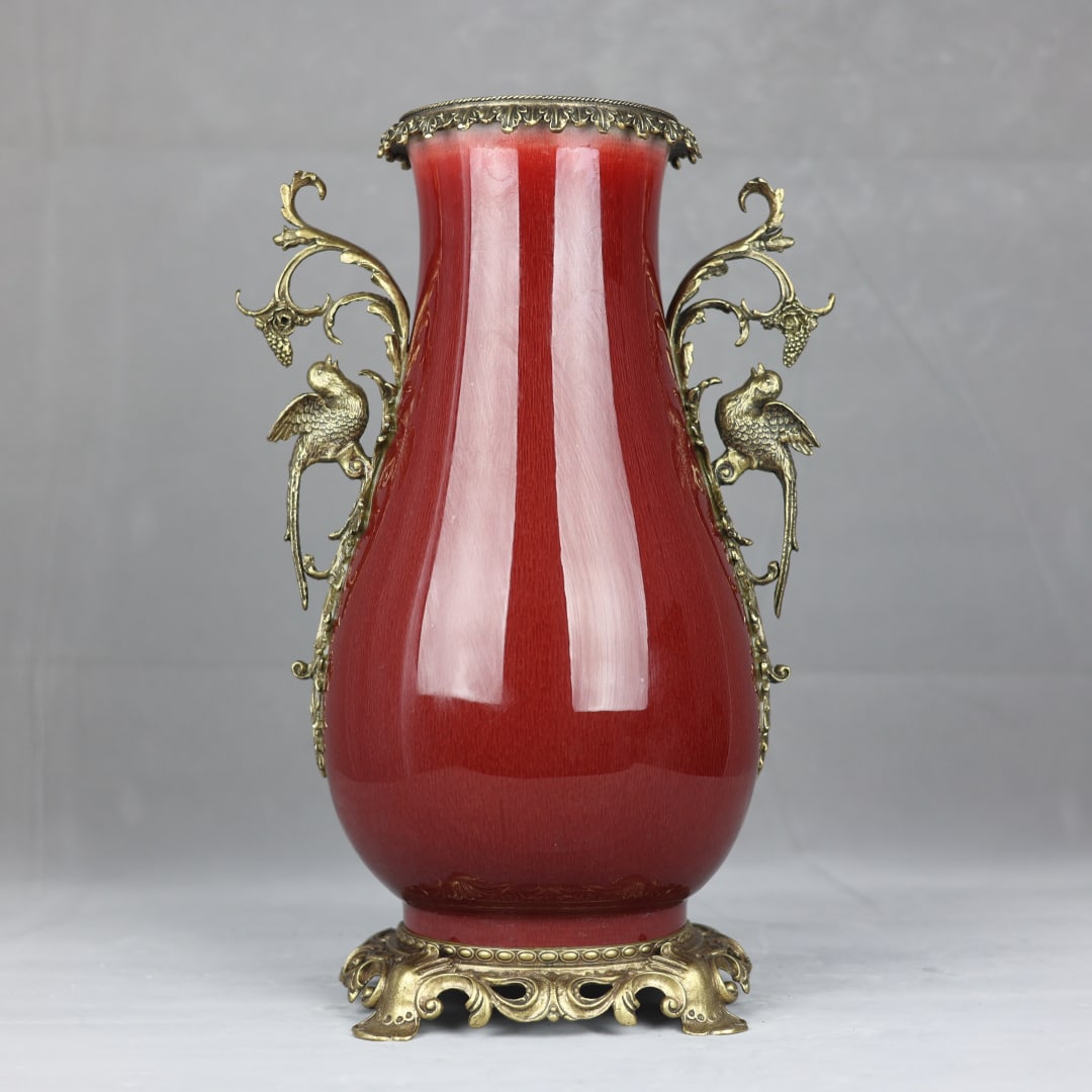 An Exquisite Lang yao Red Glazed Inlaid Bronze Double-Ears Vase: An Exquisite Lang yao Red Glazed Inlaid Bronze Double-Ears Vase Qing Dynasty, China Qianlong Six-character Mark Size:43cmx27cm (The Dimensions Of All Batches Are Manually Measured.If You Need More Det